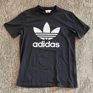 black and white adidas t-shirt